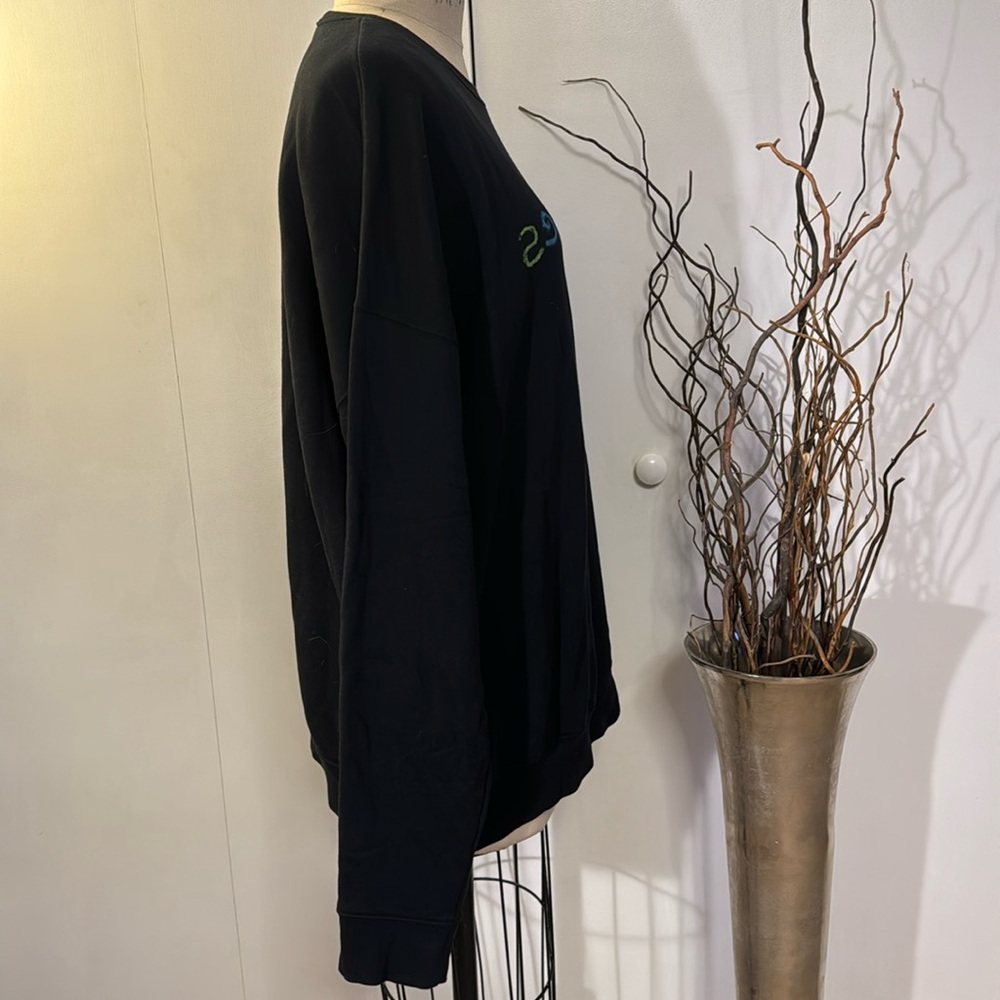 Maroon 5 concert sweatshirt “Memories” - Picture 5 of 7